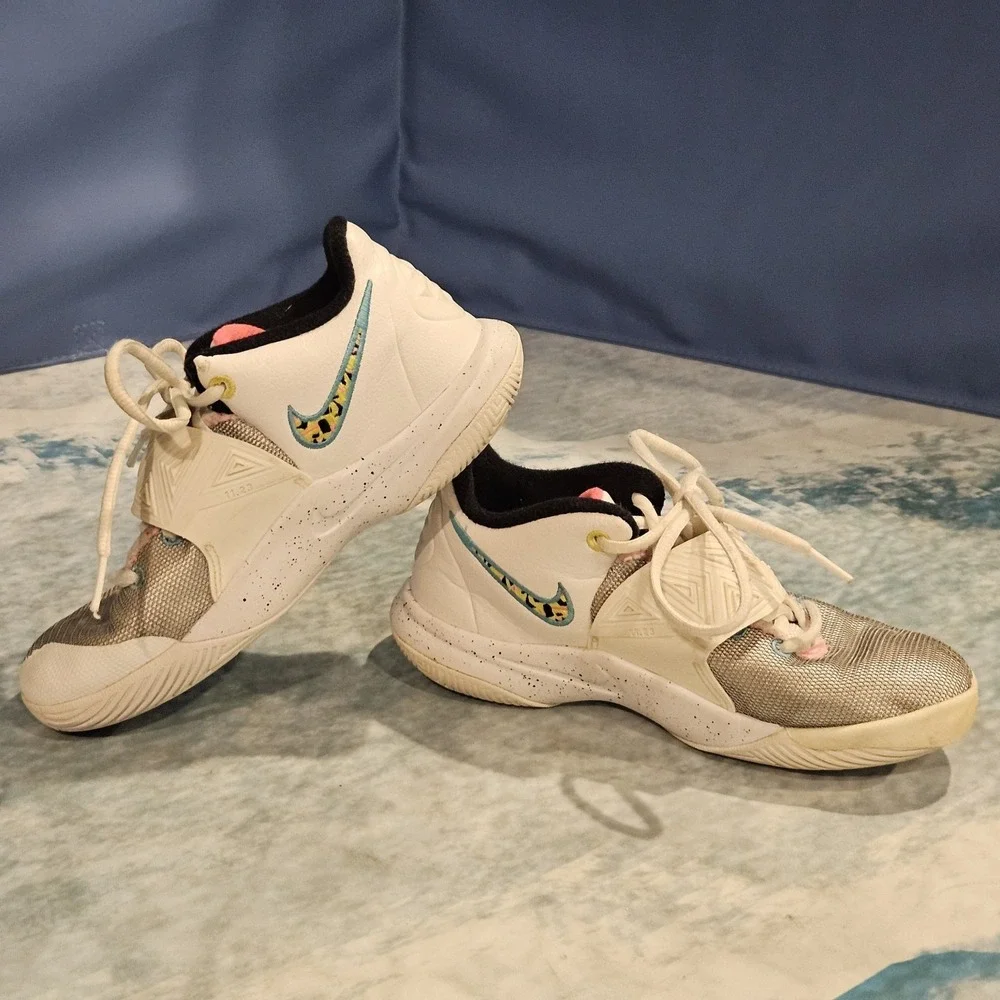 Nike kyrie flytrap